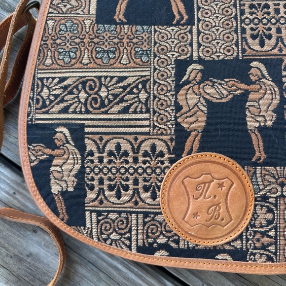 VTG Classical Tapestry Shoulder Bag - Picture 5 of 6